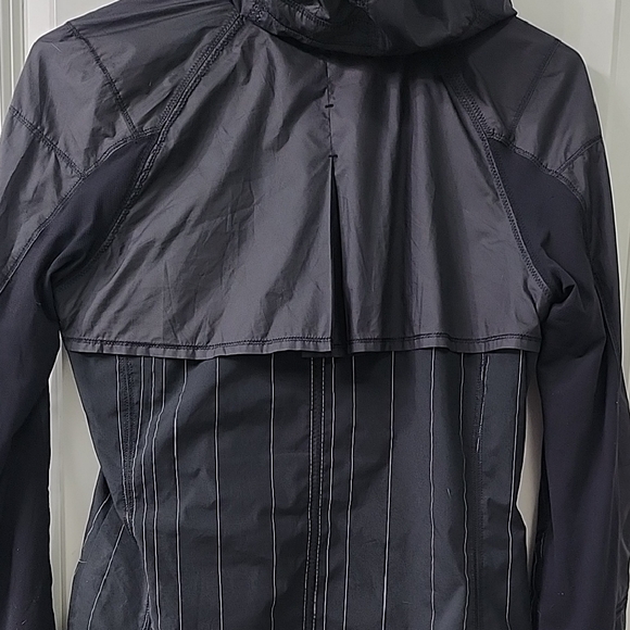 lululemon athletica Black Utility Jacket - Picture 8 of 9